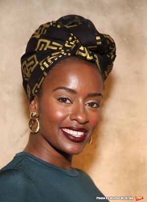 Eboni Flowers  Photo