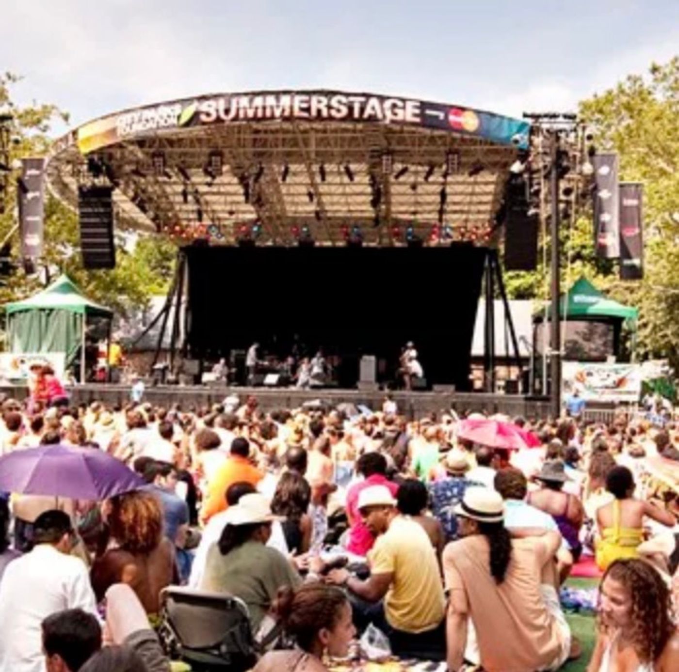 Social: Follow BroadwayWorld At Elsie Fest on Instagram & Twitter  Image