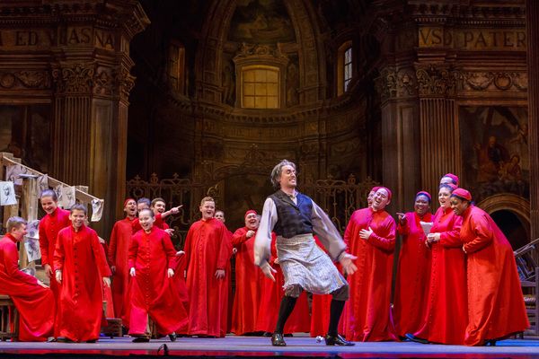  some pupils at the Church of Santâ€™ Andrea alla Valle laugh at the Sacristanâ Photo