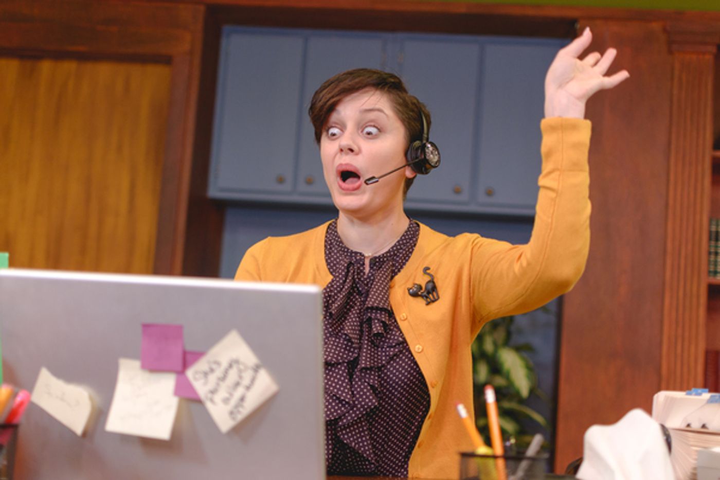 Photo Flash: First Look at Circle Theatre's Hilarious APPLICATION PENDING  Image