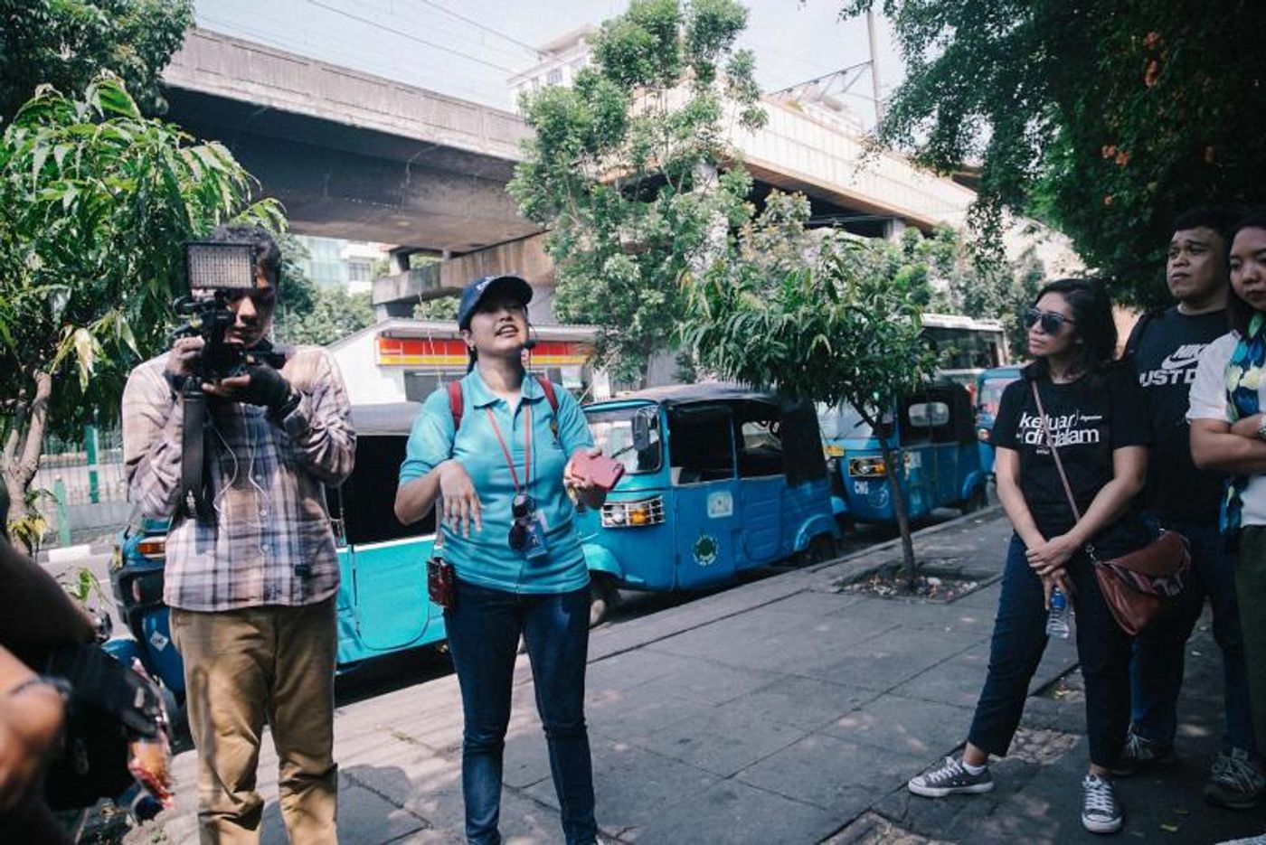 Walking Tour and Script Discussion with 3 Figures Behind the Scene of PEREMPUAN-PEREMPUAN CHAIRIL Walking Tour and Script Discussion with 3 Figures Behind the Scene of PEREMPUAN-PEREMPUAN CHAIRIL Image