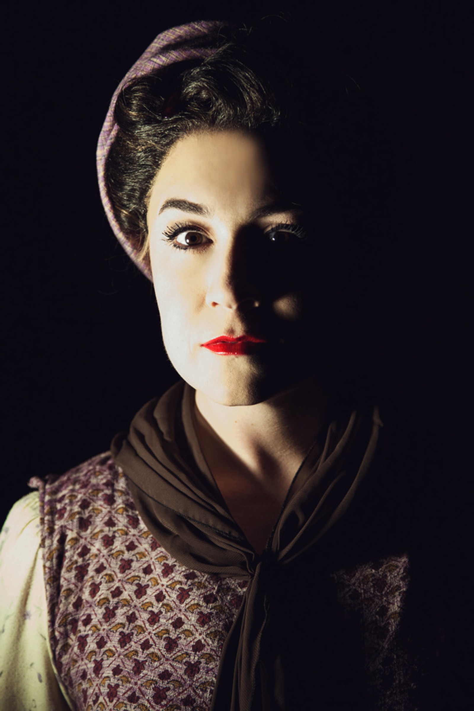 Photo Flash: North Shore's EVITA Stars Pose for Cast Portraits! — photo 13 of 26