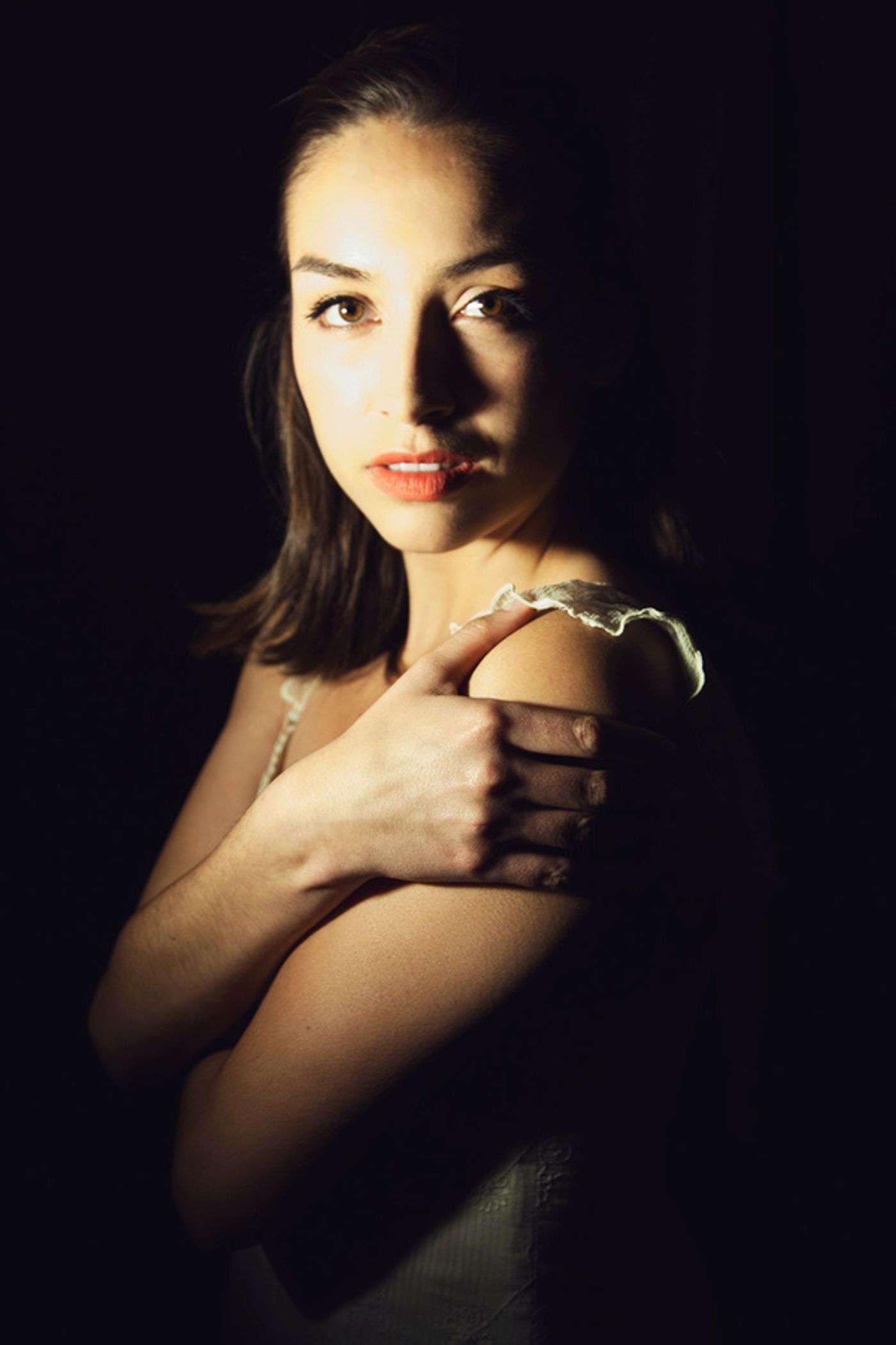 Photo Flash: North Shore's EVITA Stars Pose for Cast Portraits!  Image