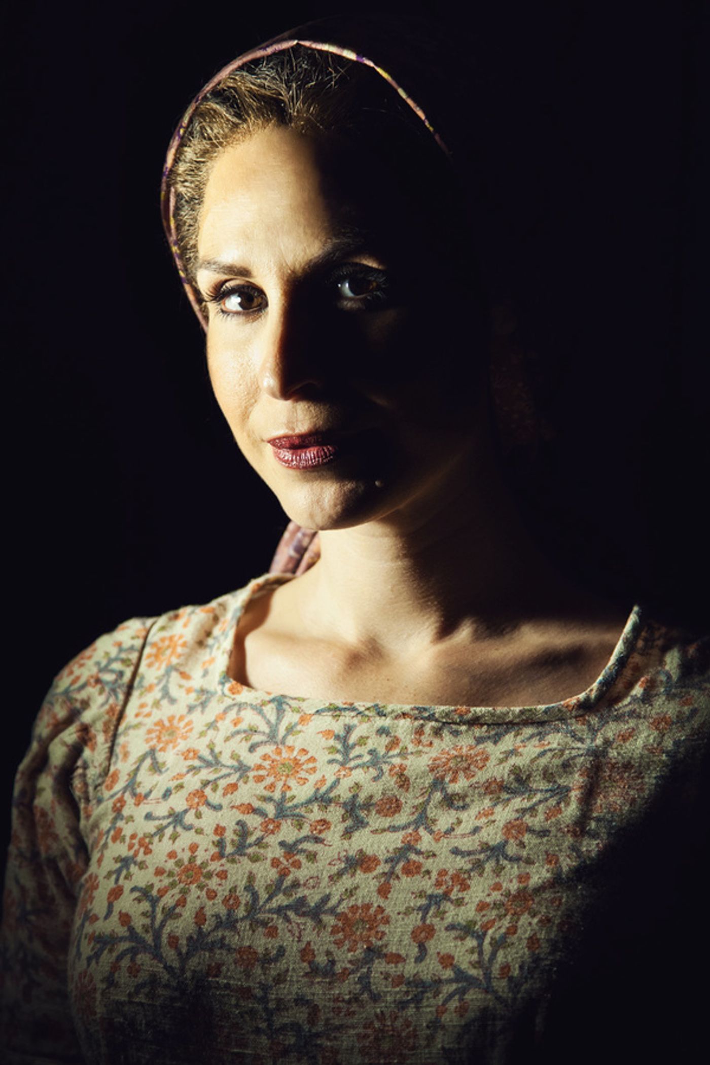 Photo Flash: North Shore's EVITA Stars Pose for Cast Portraits!  Image