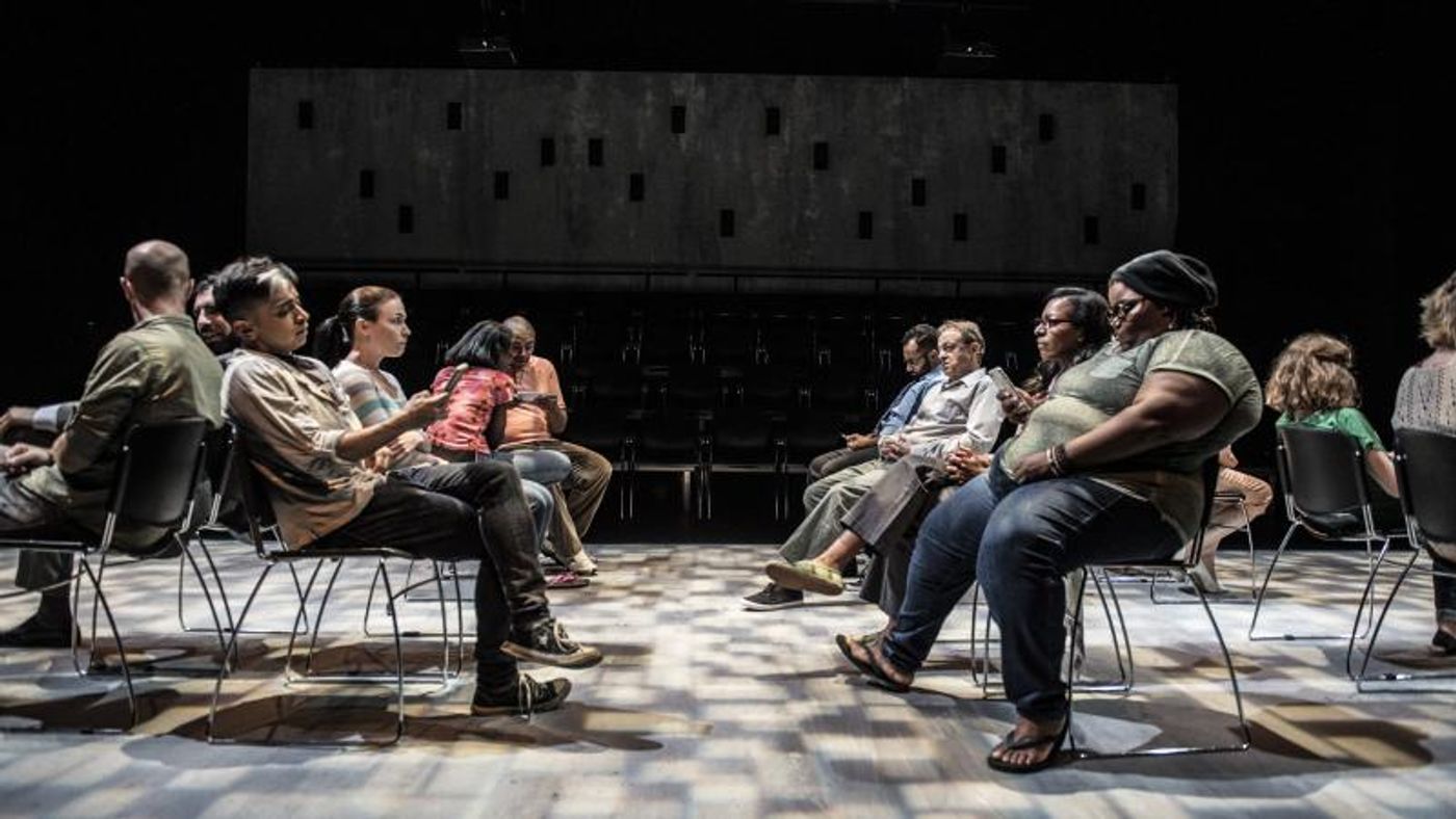Review:  LOVE AND INFORMATION at Forum Theatre Image