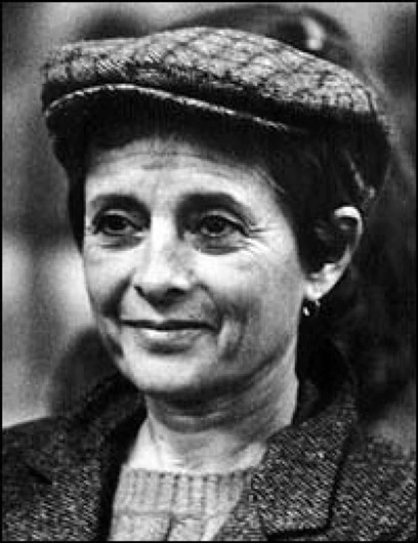 Exclusive Podcast: 'Behind the Curtain' Welcomes Tony-Nominated Choreographer Patricia Birch  Image