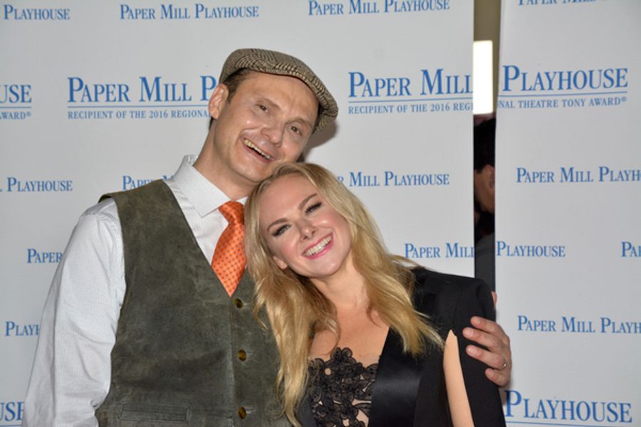Photo Coverage: Leslie Kritzer, Laura Bell Bundy & the Cast of THE HONEYMOONERS Celebrate Opening Night! Image
