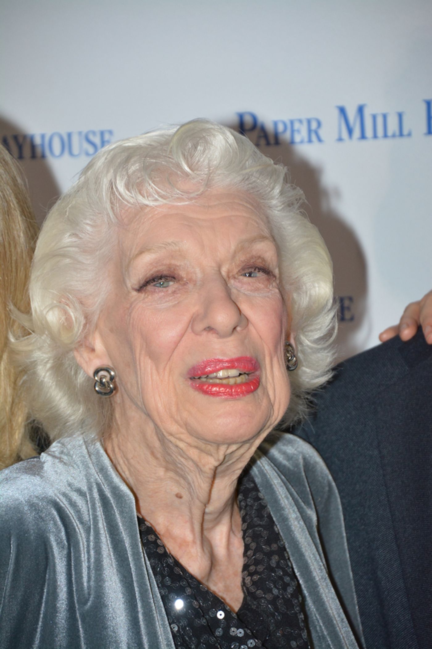 Photo Coverage: Leslie Kritzer, Laura Bell Bundy & the Cast of THE HONEYMOONERS Celebrate Opening Night!  Image