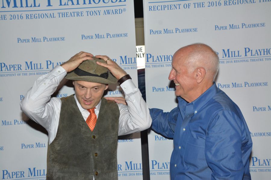 Photo Coverage: Leslie Kritzer, Laura Bell Bundy & the Cast of THE HONEYMOONERS Celebrate Opening Night! Image