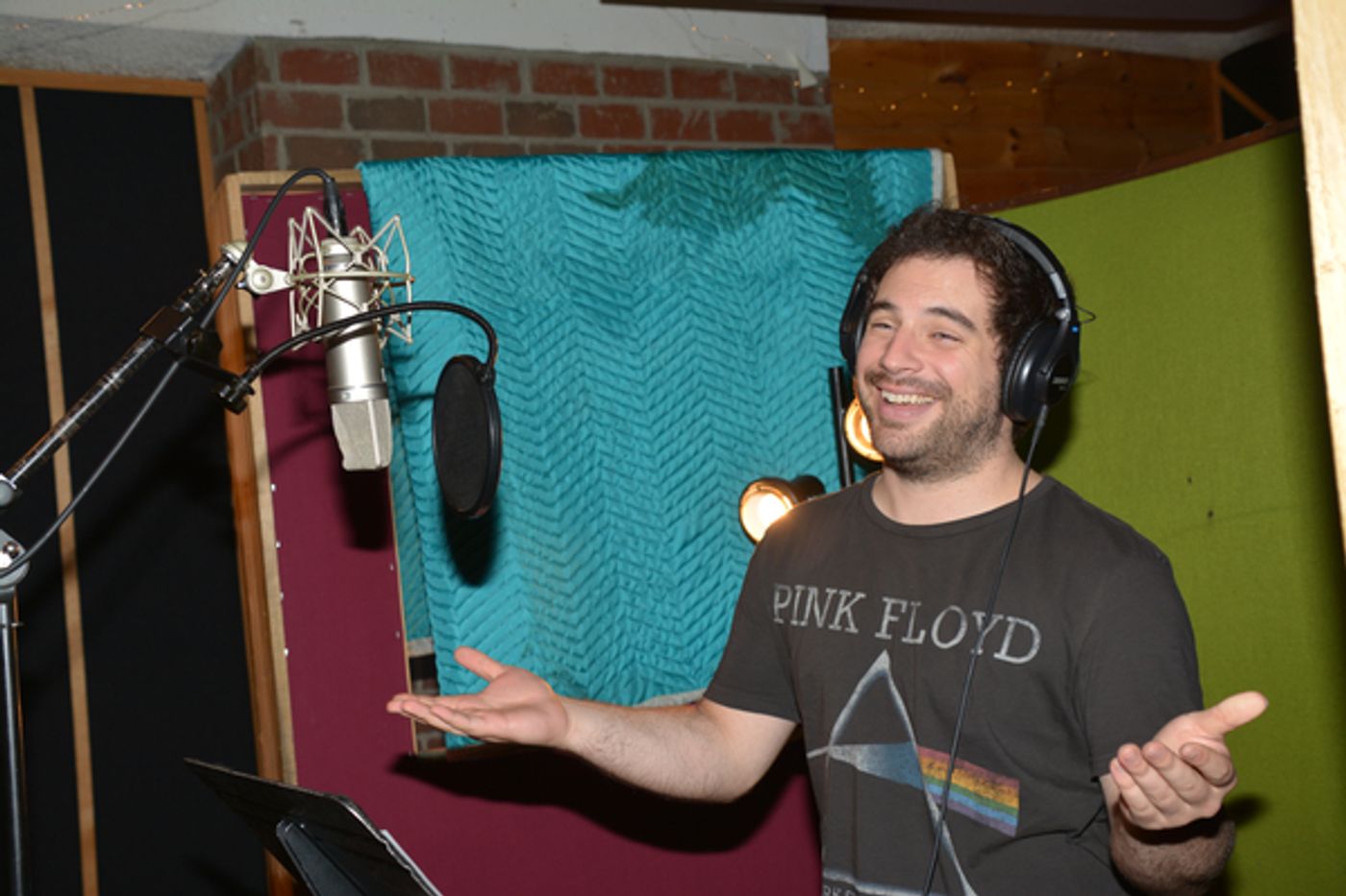 Exclusive Photo Coverage: SCHOOL OF ROCK Turns Yule of Rock for Carols For A Cure!  Image