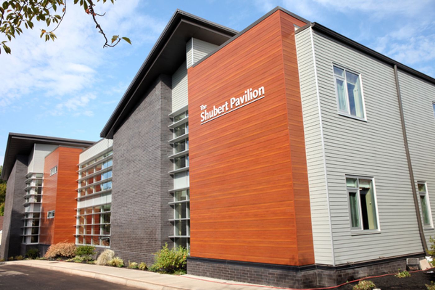 Photo Flash: The Actors Fund Opens The Shubert Pavilion in Englewood Photo Flash: The Actors Fund Opens The Shubert Pavilion in Englewood Image