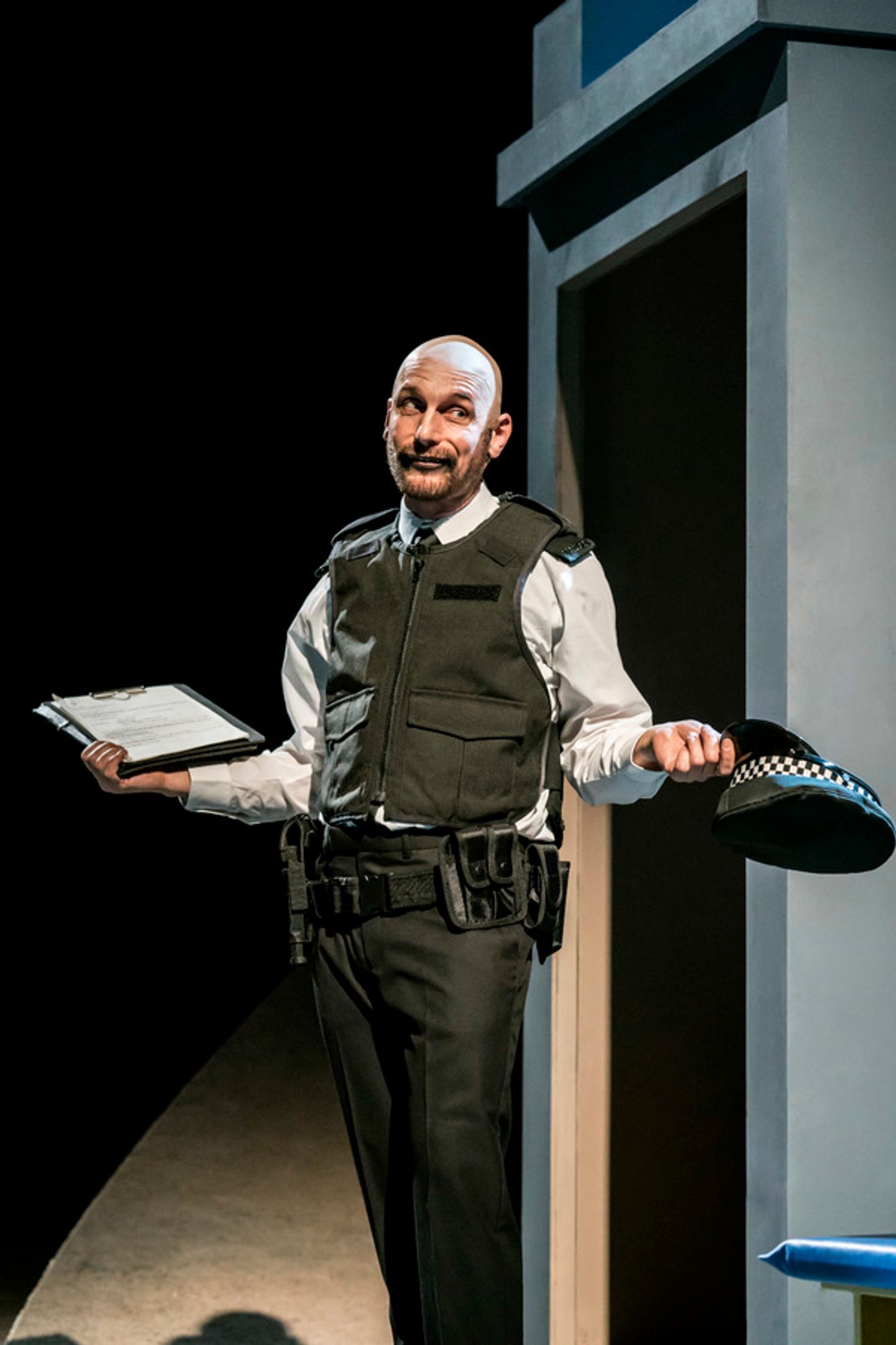 Photo Flash: First Look at John Heffernan and Cast of National Theatre's SAINT GEORGE AND THE DRAGON  Image