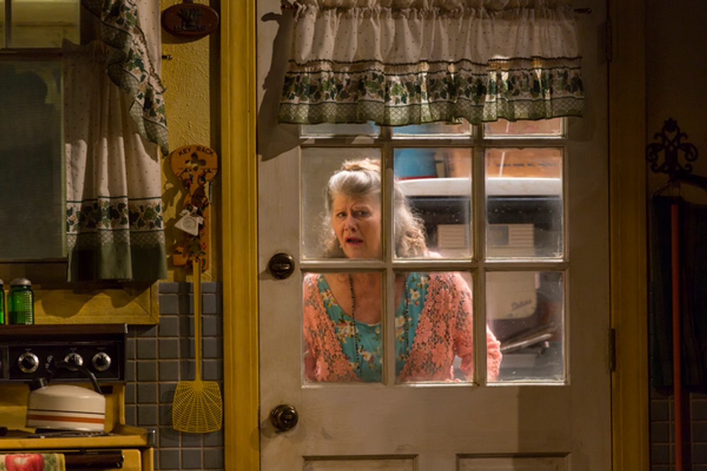 Photo Flash: First Look at Jane Alexander, Judith Ivey and Denis Arndt in FIREFLIES World Premiere at Long Wharf Theatre  Image