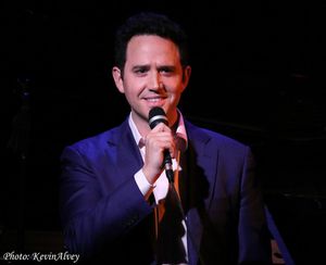 Santino Fontana Photo