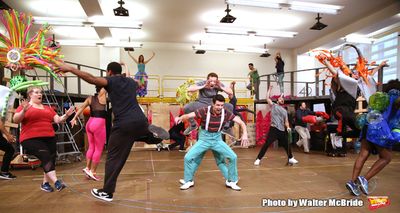 Gavin Lee, Ethan Slater and cast  Photo