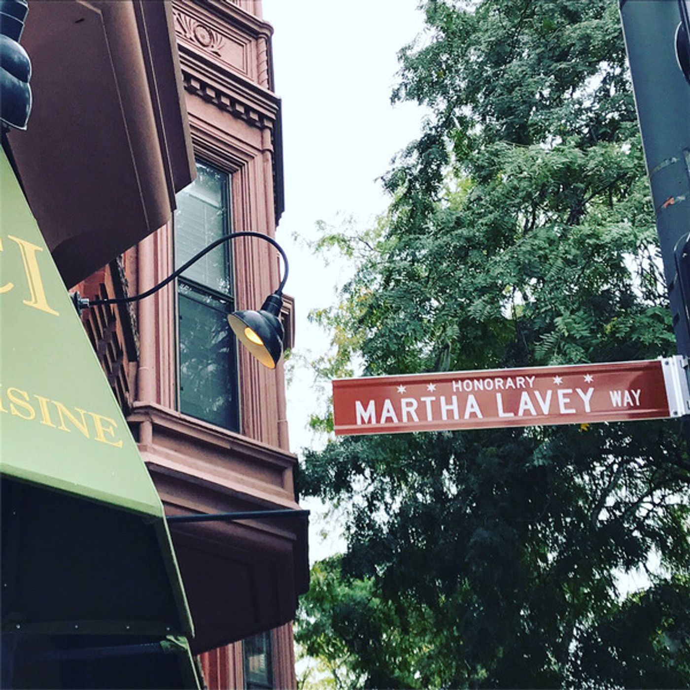 Photo Flash: Steppenwolf Pays Heartfelt Tribute to Martha Lavey  Image