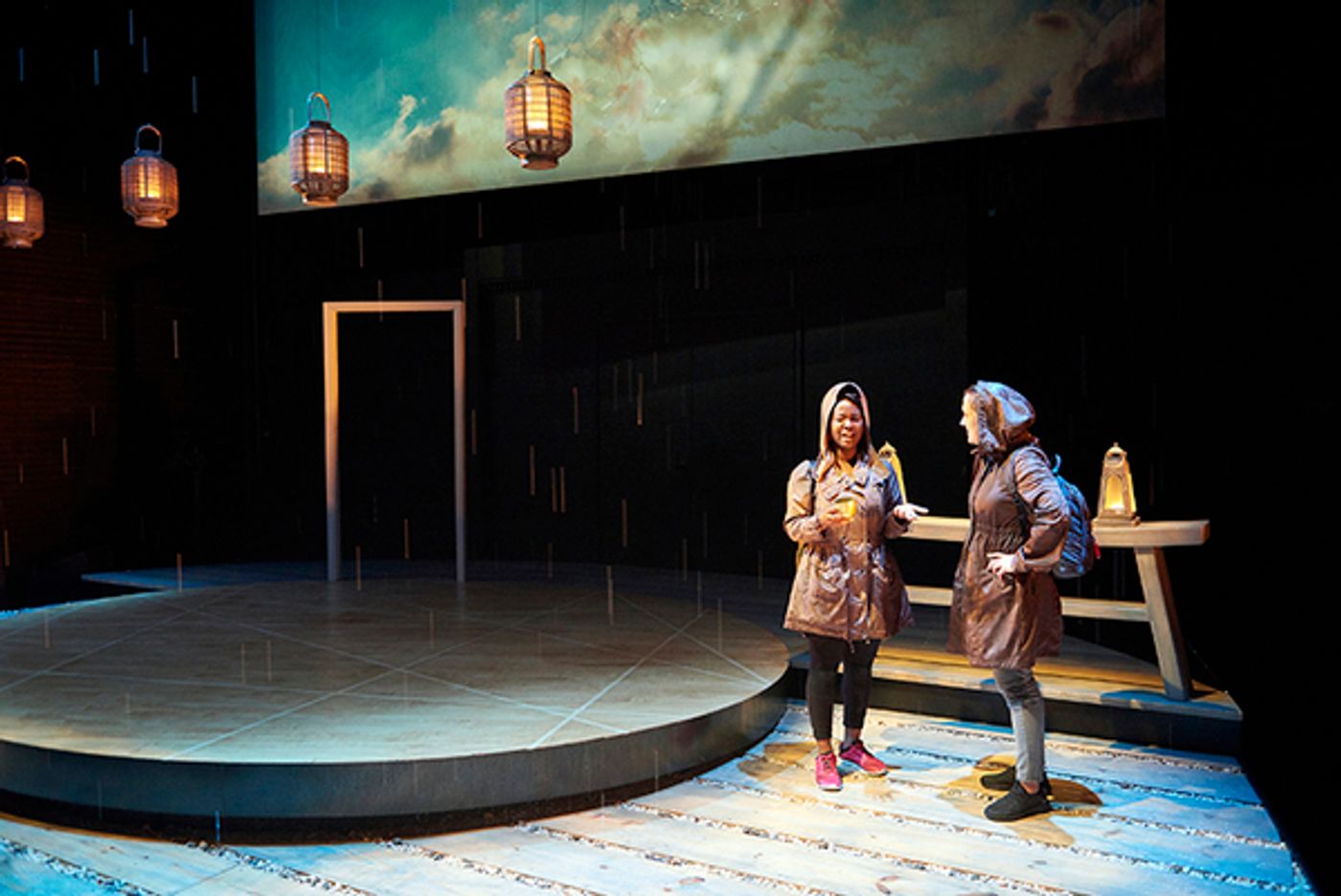 Photo Flash: First Look at THIS RANDOM WORLD at Ensemble Theatre Cincinnati  Image