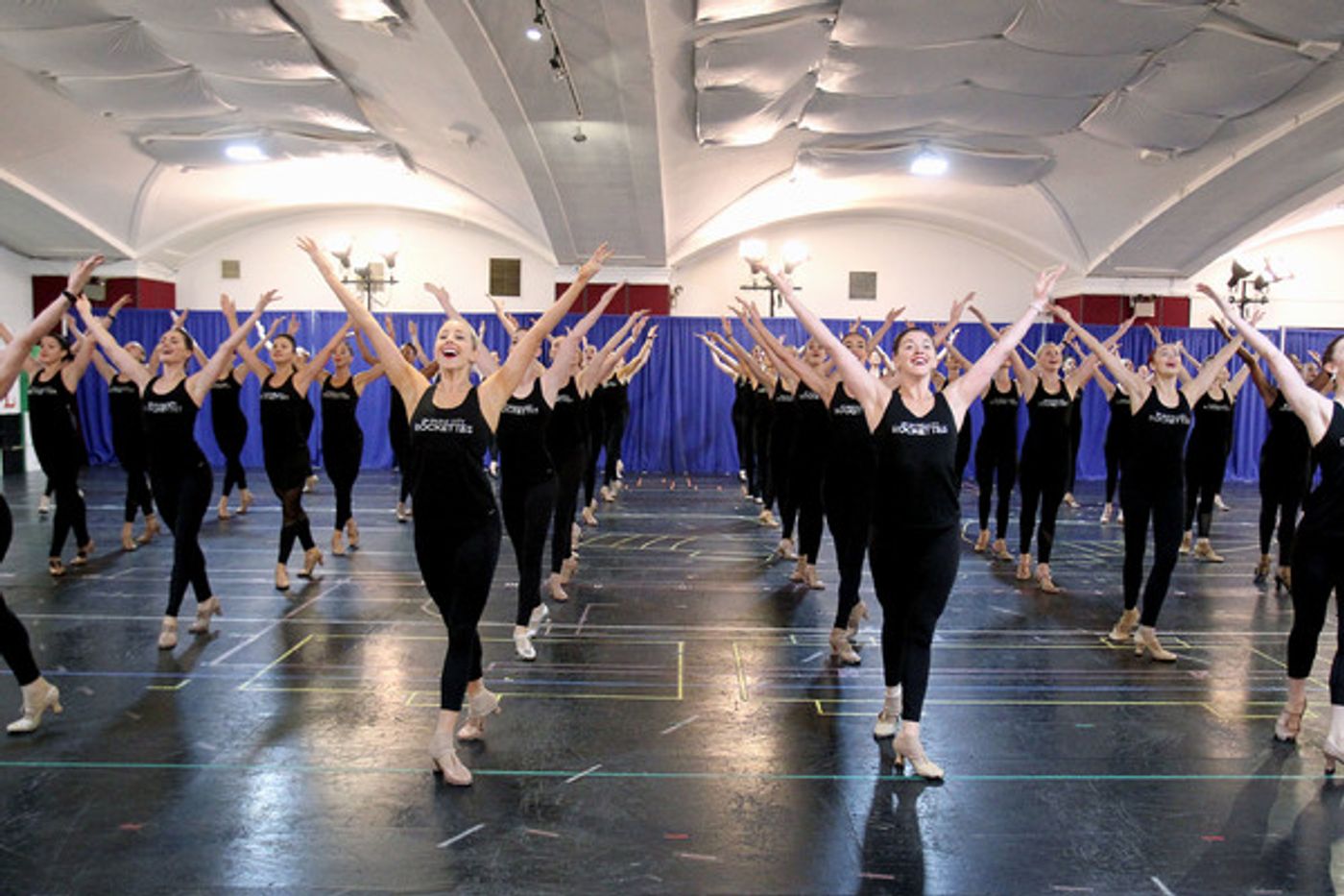 Photo Flash: The Rockettes Preview 'The Twelve Days of Christmas' from 2017 CHRISTMAS SPECTACULAR  Image