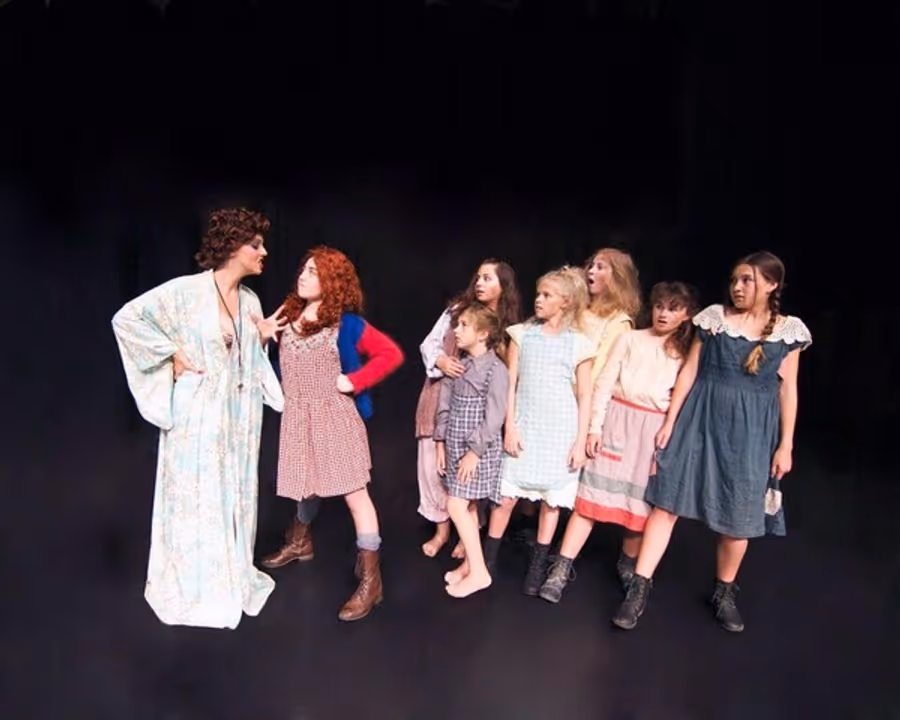 Photo Flash: Sneak Peek at ANNIE at Woodside Community Theatre Image