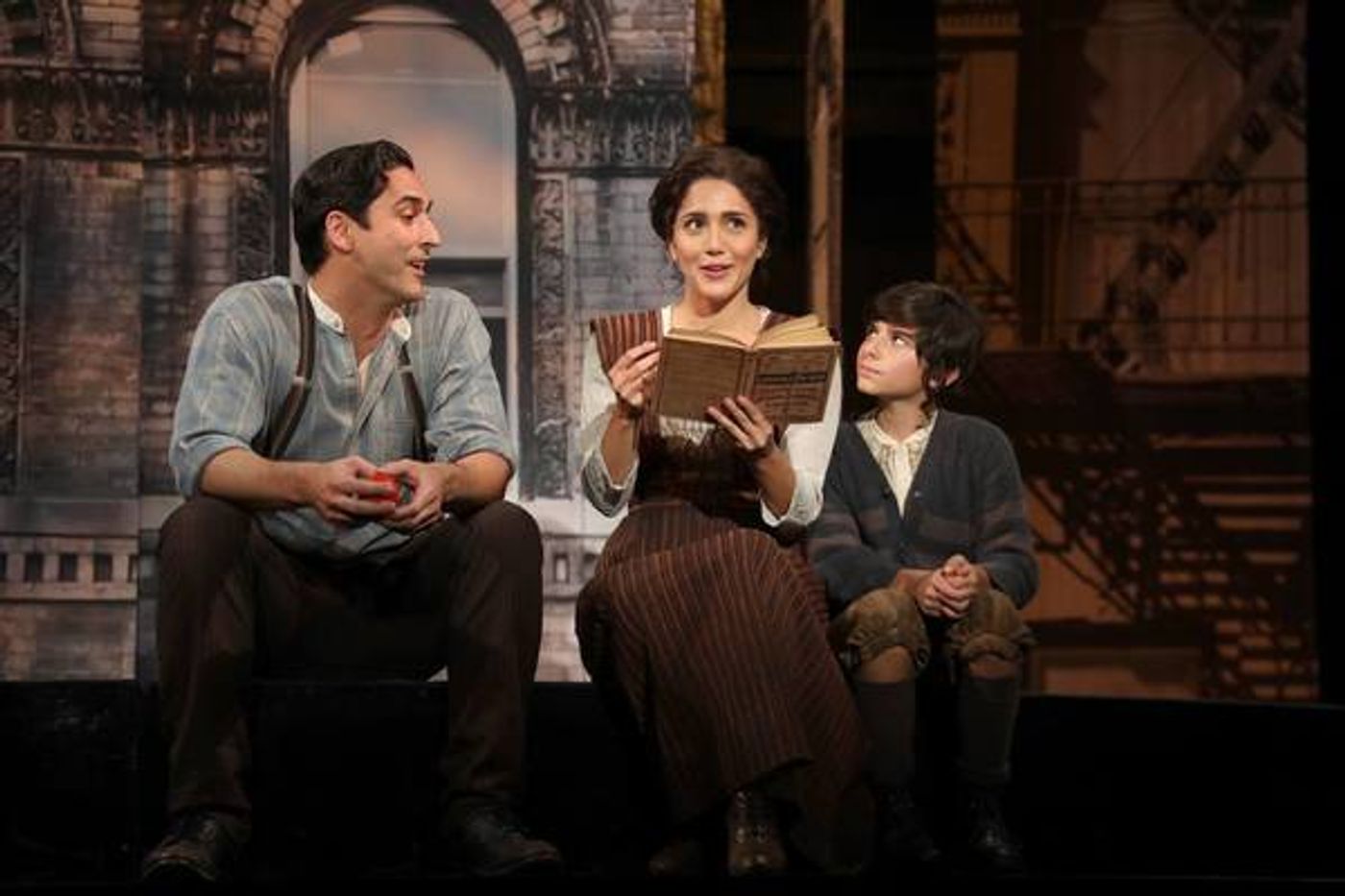 Photo Flash: First Look at Samantha Massell and More in Goodspeed's RAGS  Image