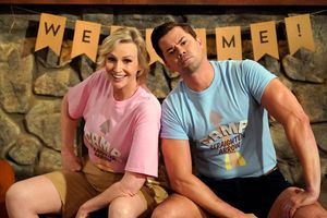 WILL & GRACE -- "Grandpa Jack" Episode 105 -- Pictured: (l-r) Jane Lynch as Roberta,  Photo