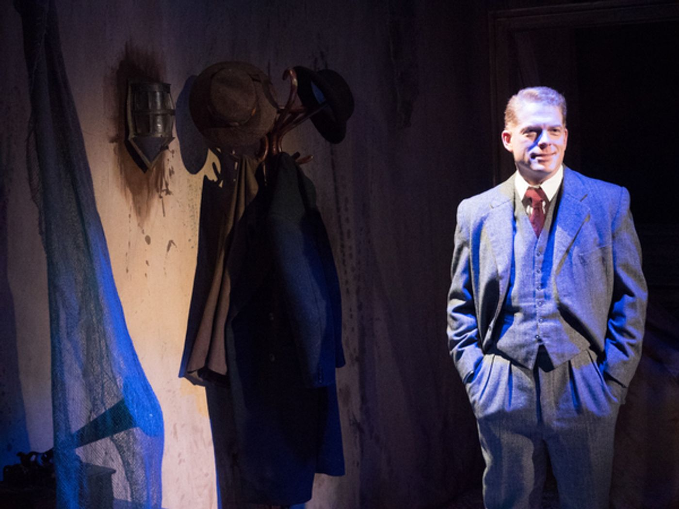 Photo Flash: First Look at Natasha J Barnes and Fred Perry in the Thriller TRYST  Image