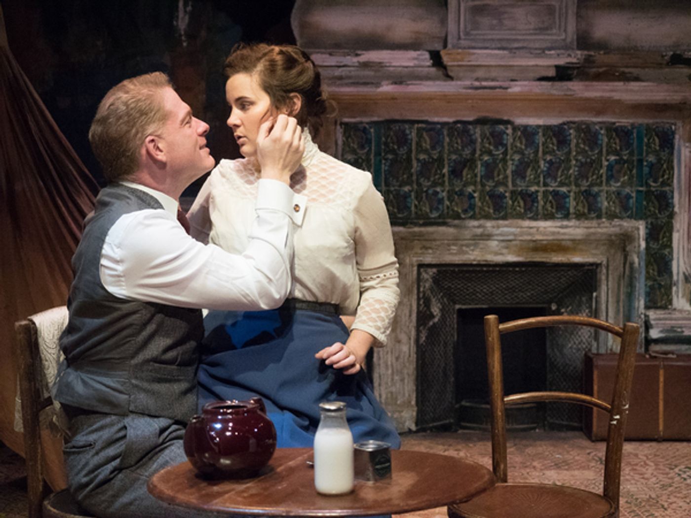 Photo Flash: First Look at Natasha J Barnes and Fred Perry in the Thriller TRYST  Image