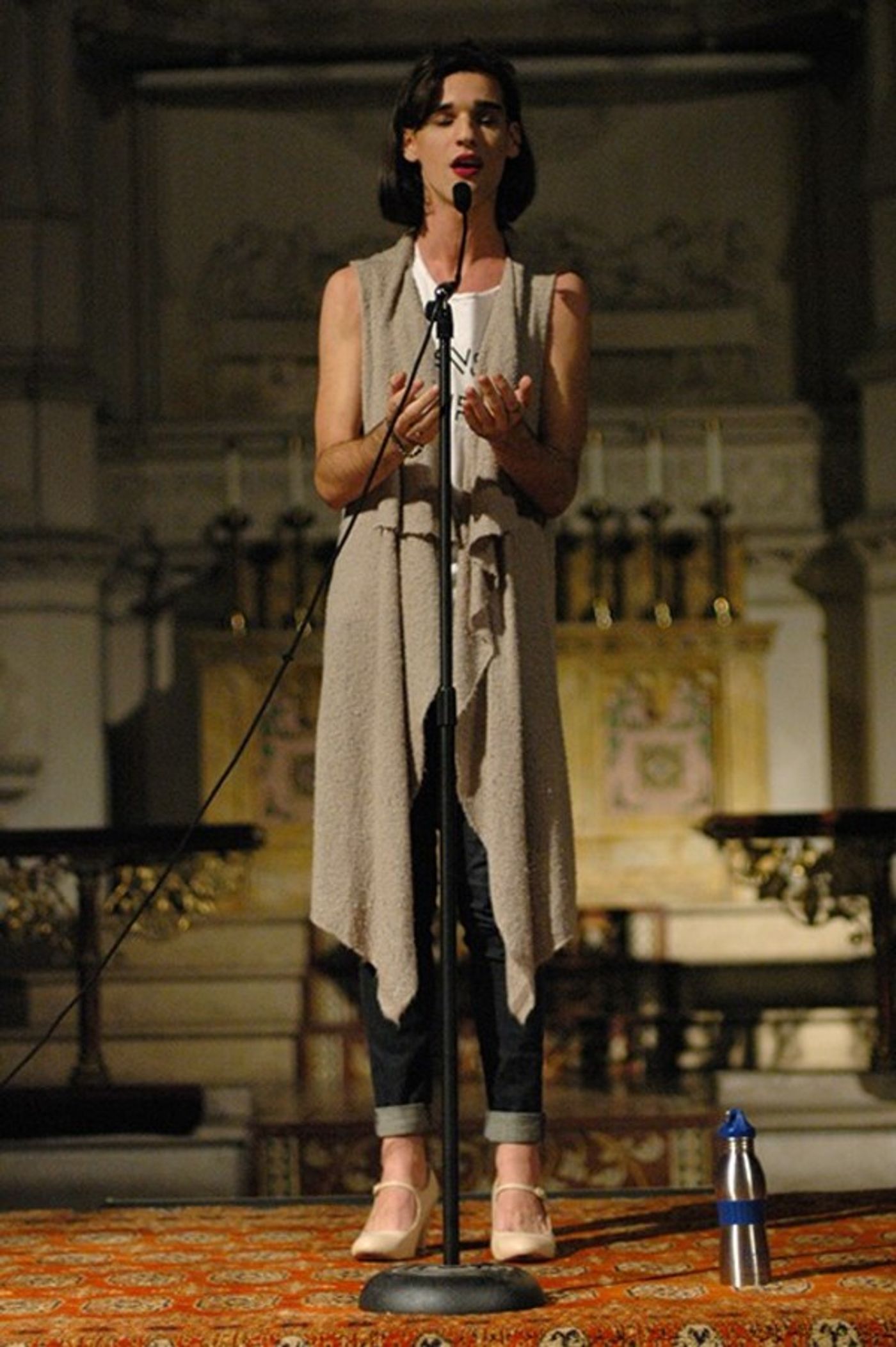 Photo Flash: Kathleen Turner Headlines International Human Rights Art Festival  Image