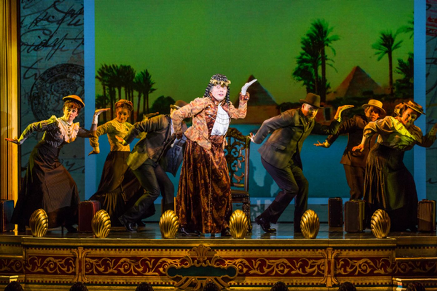 Photo Flash: First Look at A GENTLEMAN'S GUIDE TO LOVE AND MURDER on Tour  Image