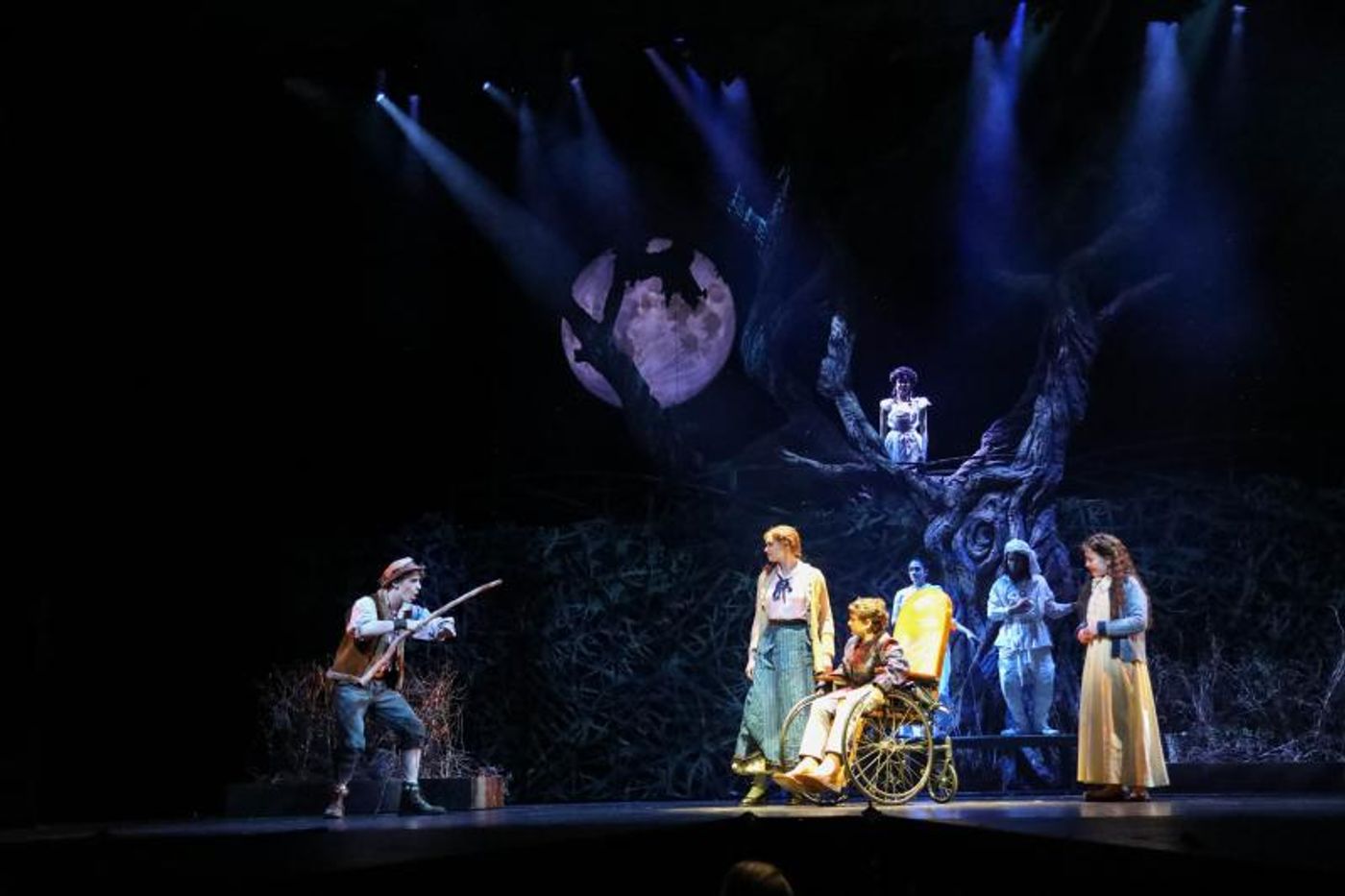 Review: THE SECRET GARDEN Mesmerizes Houston Audiences as Theatre Under The Stars' 49th Season Opener  Image