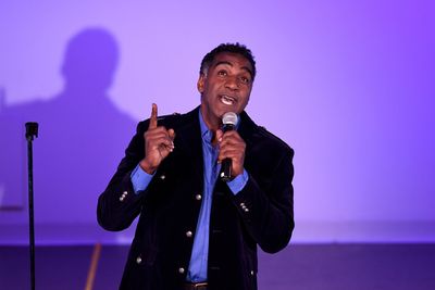 Norm Lewis Photo