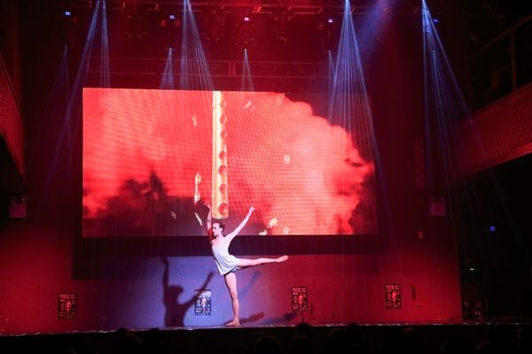 Photo Flash: Michael Campayno, Rachelle Rak, James Whiteside and More Perform at HERO Awards  Image