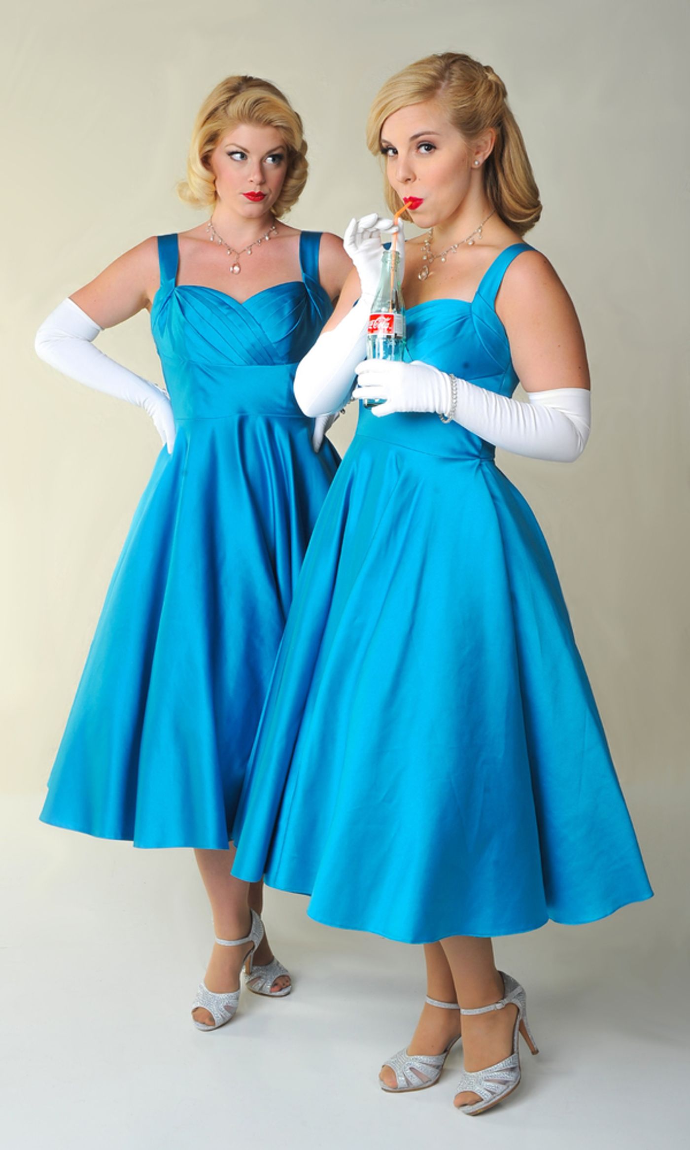 Photo Flash: First Look at the Cast of IRVING BERLIN'S WHITE CHRISTMAS at Sierra Rep  Image