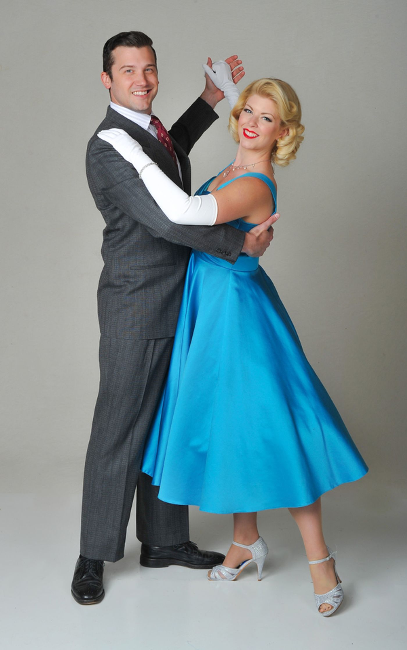 Photo Flash: First Look at the Cast of IRVING BERLIN'S WHITE CHRISTMAS at Sierra Rep  Image