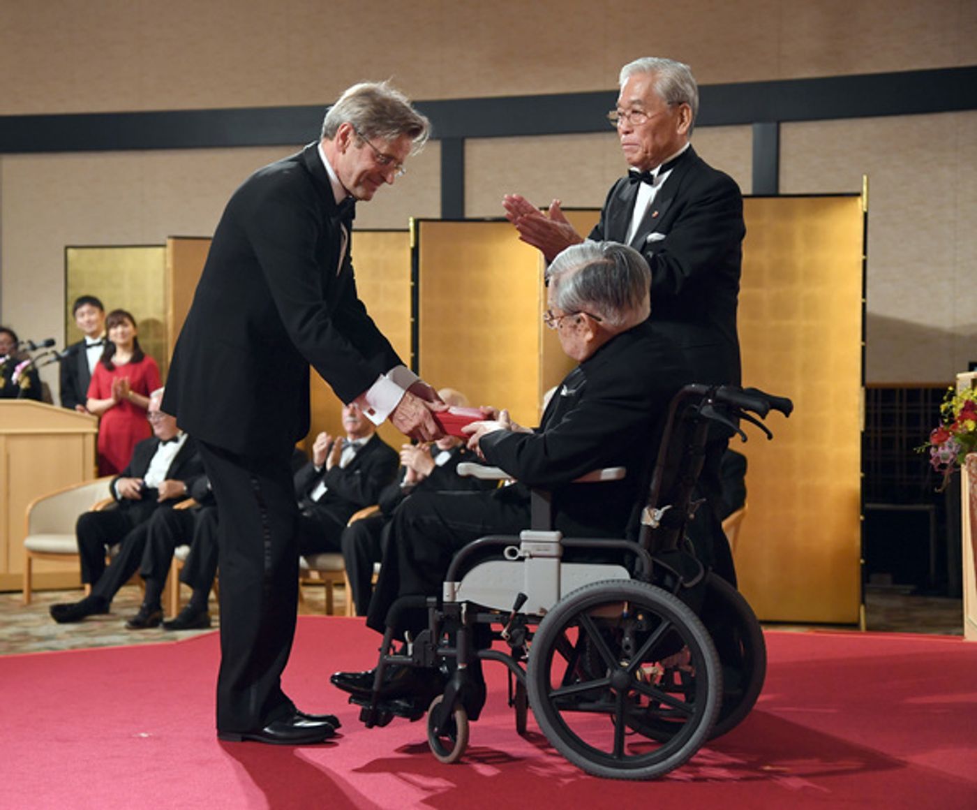 Photo Flash: Mikhail Baryshnikov Honored by Japan's Prince Hitachi  Image