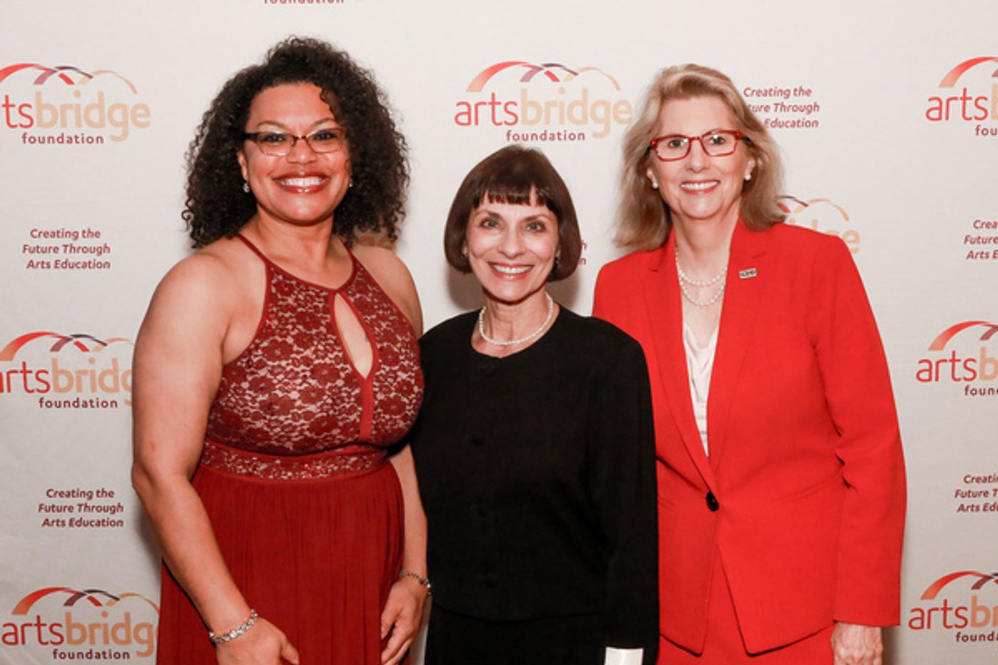 Photo Flash: ArtsBridge Celebrates 10th Anniversary with 'Overture' Gala  Image