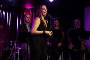 Julia Murney @ BroadwayWorld Julia Murney Photo