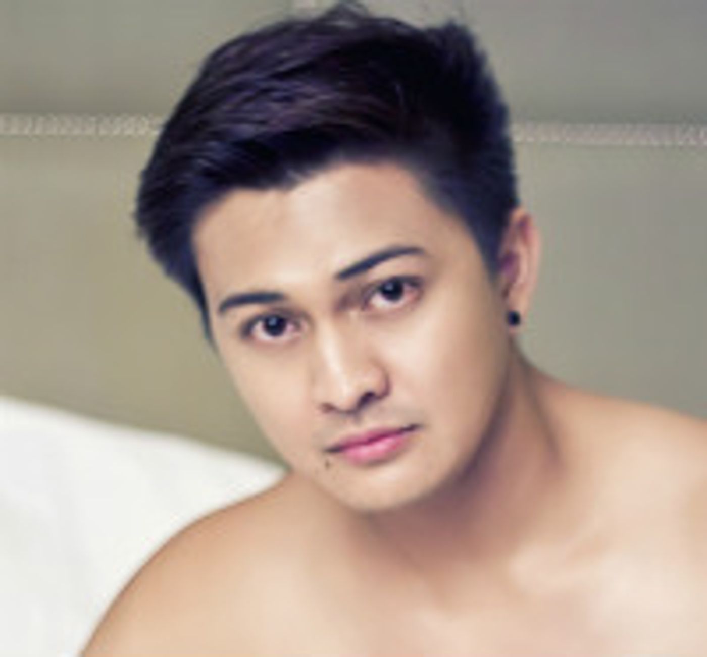 Meet The Cast of SOLO PARA ADULTOS  Image