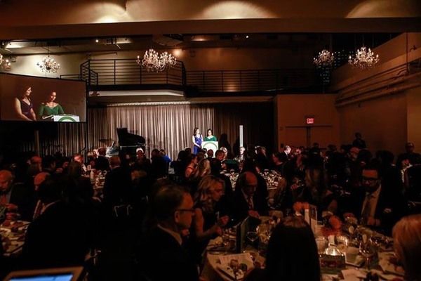 Photo Flash: Nadine Sierra, Laurel Harris, Mary-Louise Parker, Renee Fleming and More Attend Sing for Hope's 11th Annual Gala — photo 21 of 22
