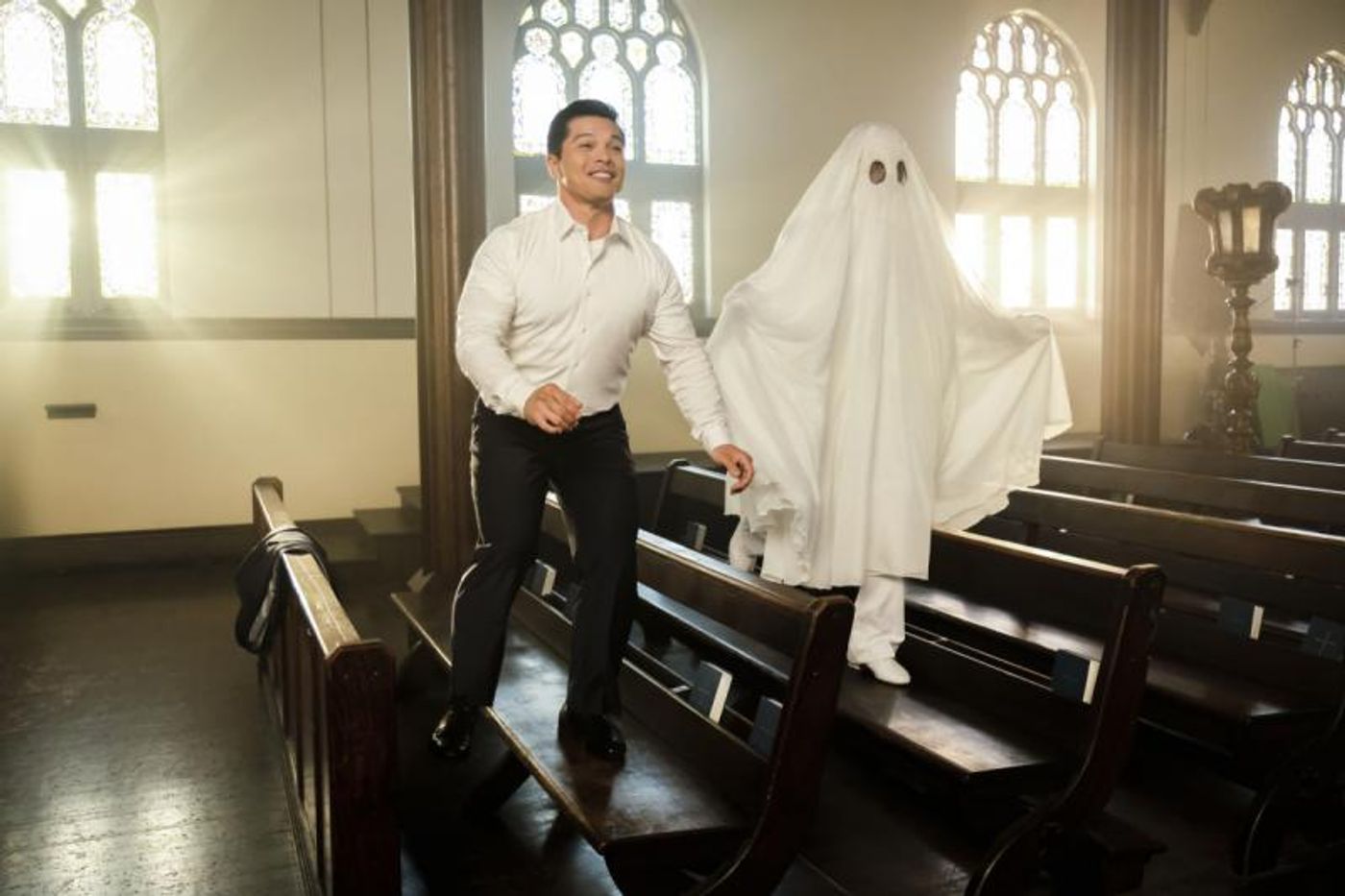 Interview: CRAZY EX-GIRLFRIEND Star Vincent Rodriguez III Talks Hit Comedy & More  Image