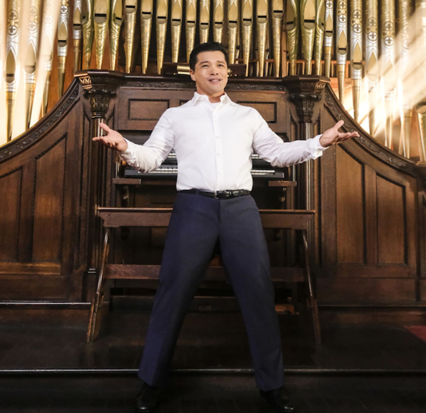 Interview: CRAZY EX-GIRLFRIEND Star Vincent Rodriguez III Talks Hit Comedy & More  Image