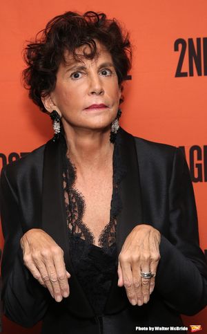 Mercedes Ruehl  Photo