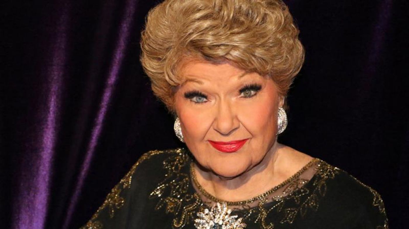 Review: The 28th New York Cabaret Convention Kicks Off Its Opening Night With A Bang It Is Unable To Sustain  Image