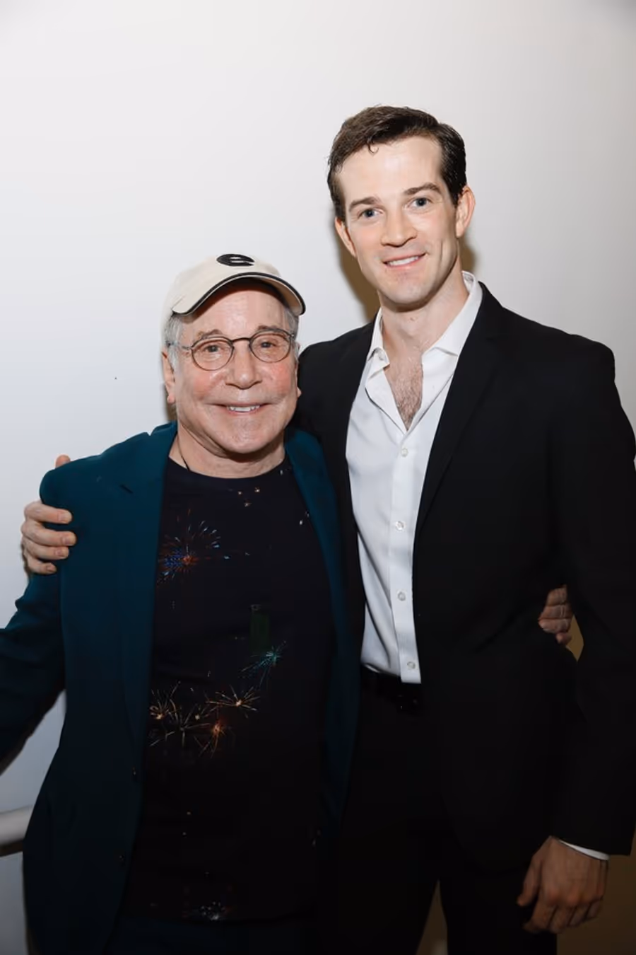 Photo Flash: The Sun Shines Again! BRIGHT STAR Tour Opens in LA Image