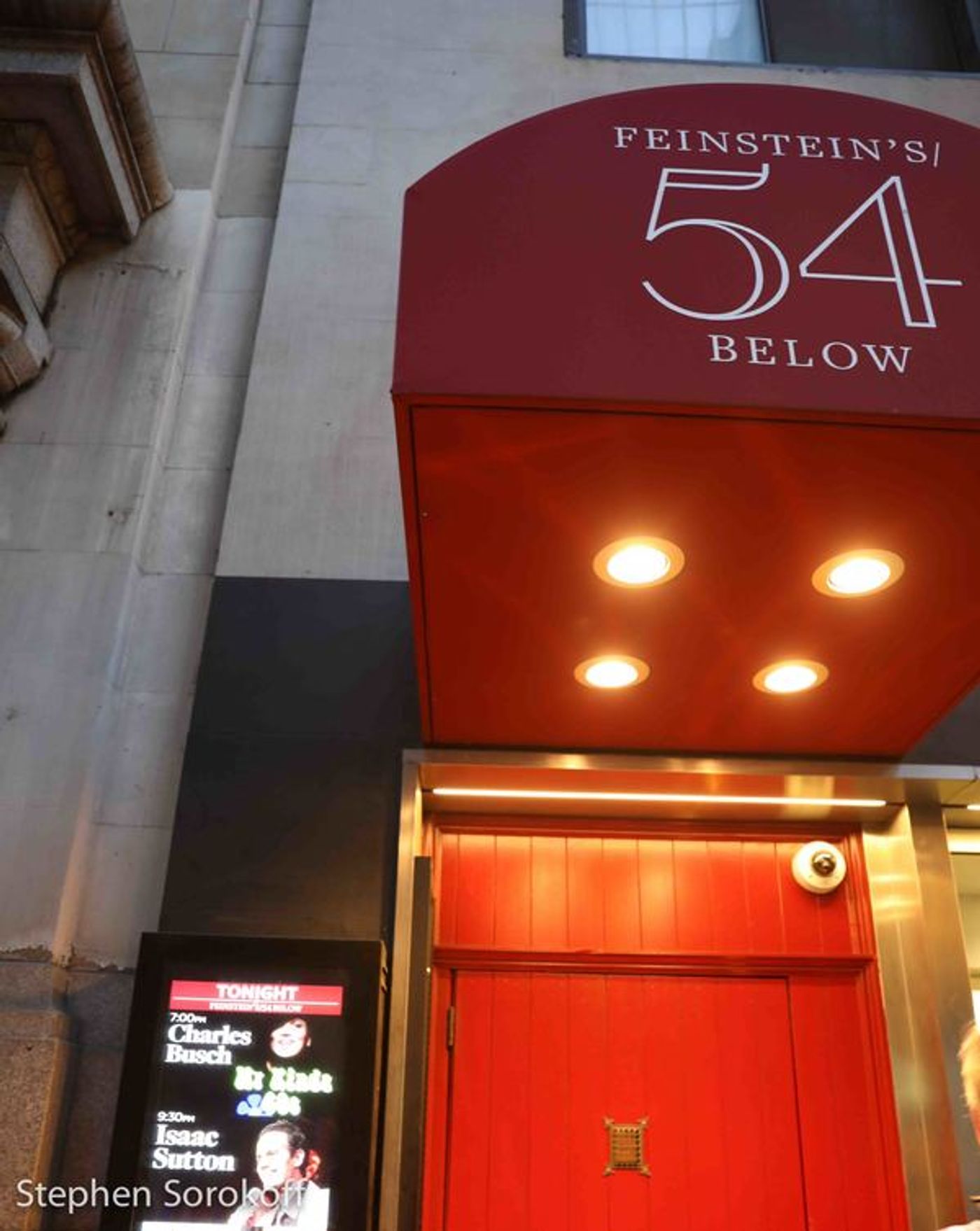 Photo Coverage: Isaac Sutton Makes Feinstein's/54 Below Debut with LAS VEGAS-NYC  Image