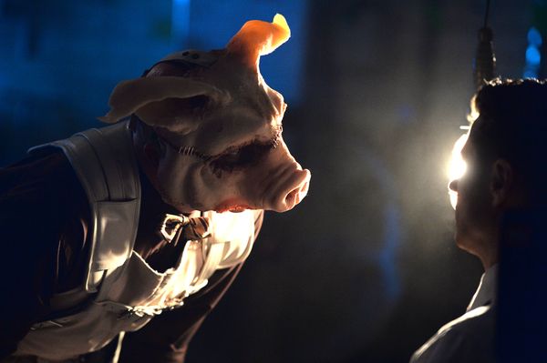 GOTHAM: L-R: Guest star Michael Cerveris and Ben McKenzie in the ??A Dark Knight Photo