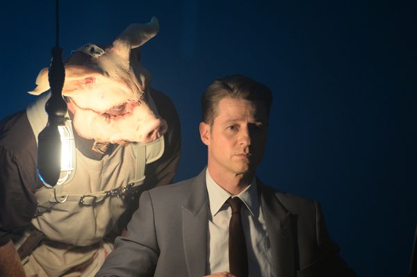 GOTHAM: L-R: Guest star Michael Cerveris and   Ben McKenzie in the ??A Dark Knig Photo