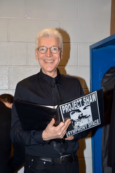 Tony Sheldon Photo