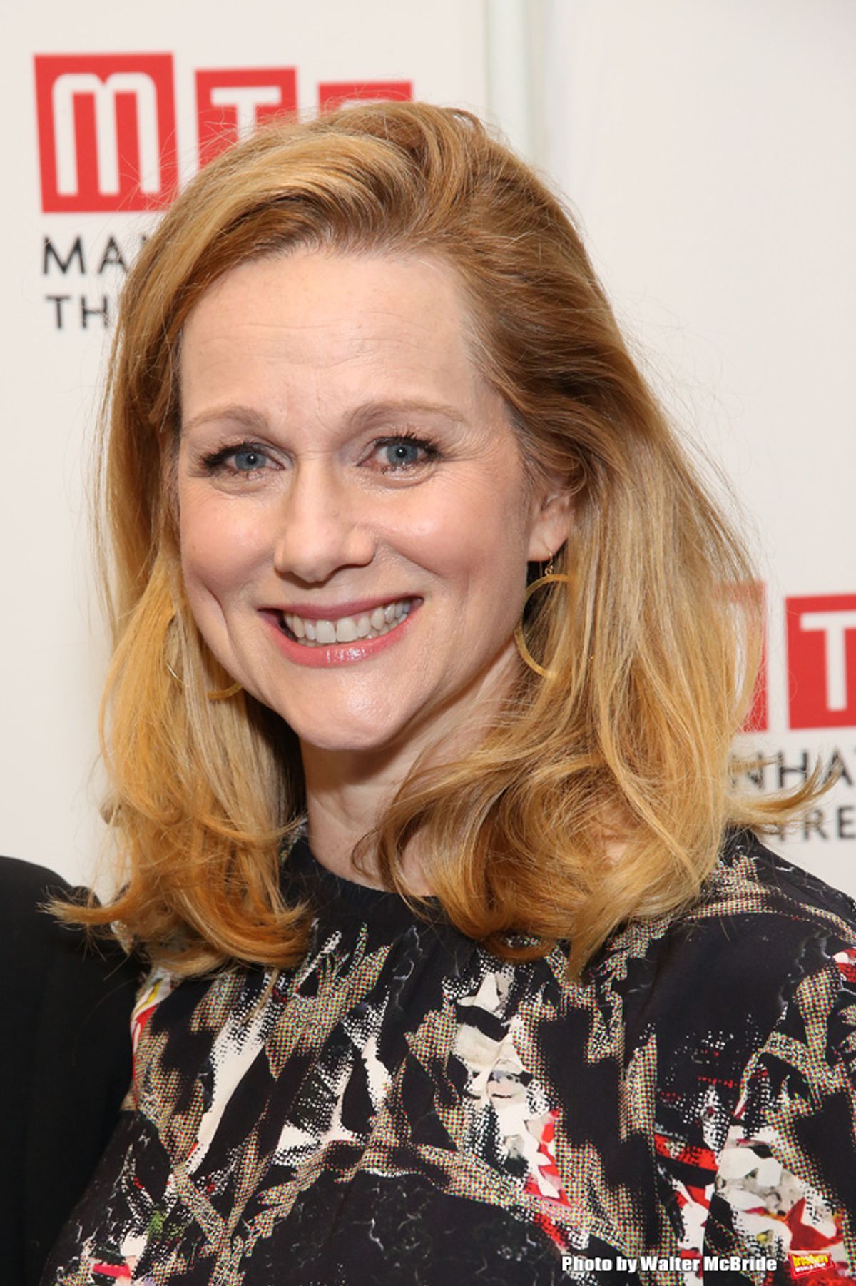 Laura Linney  at 