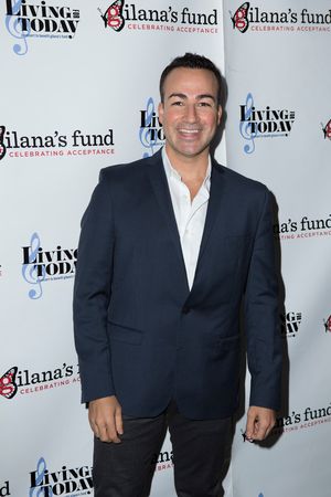 Caesar Samayoa Photo